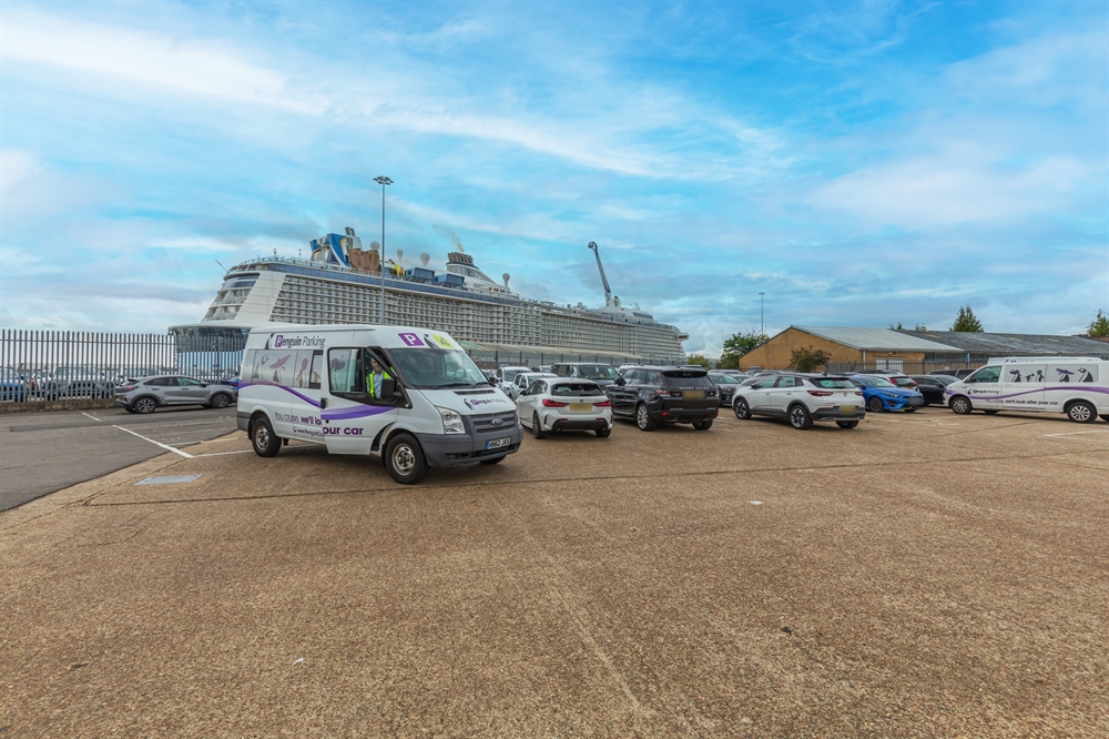 Penguin Cruise Parking